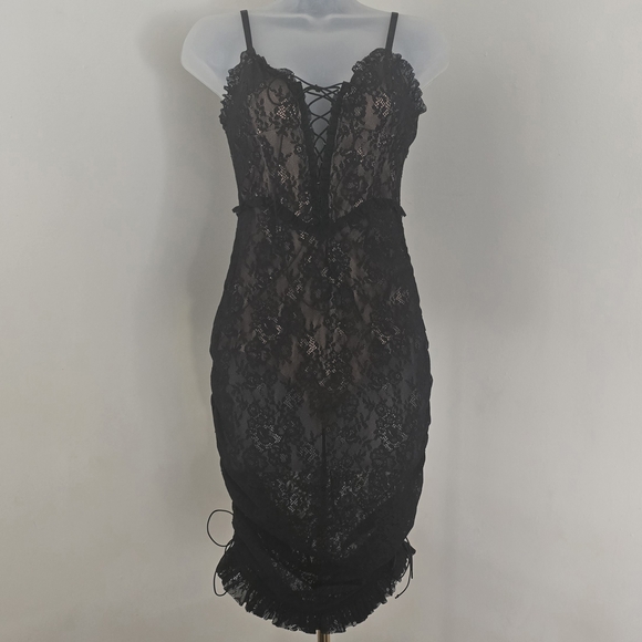 FOR LOVE & LEMONS x Victorias Secret Collab Gracie Slip Dress - Picture 4 of 16